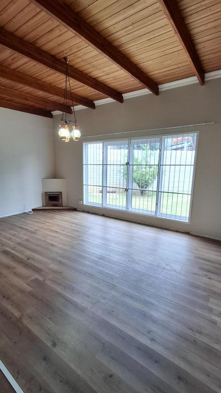 5 Bedroom Property for Sale in Meyerhof Free State